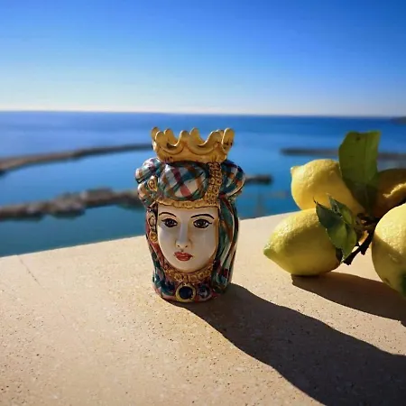 Sea View Holidays Centro Storico * Sciacca